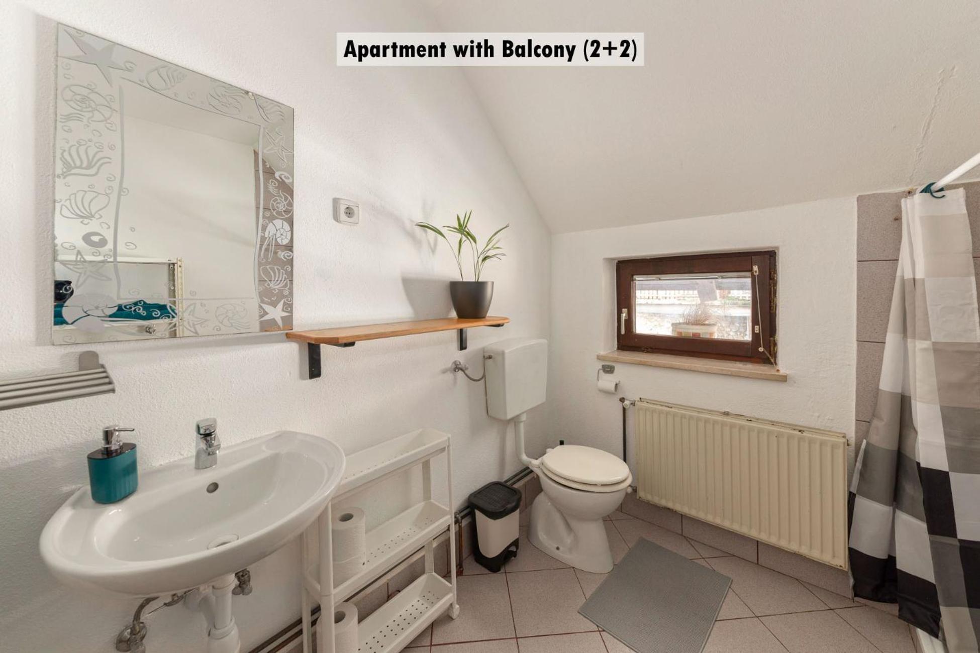 Apartments Farm House Uric جيسينيس المظهر الخارجي الصورة