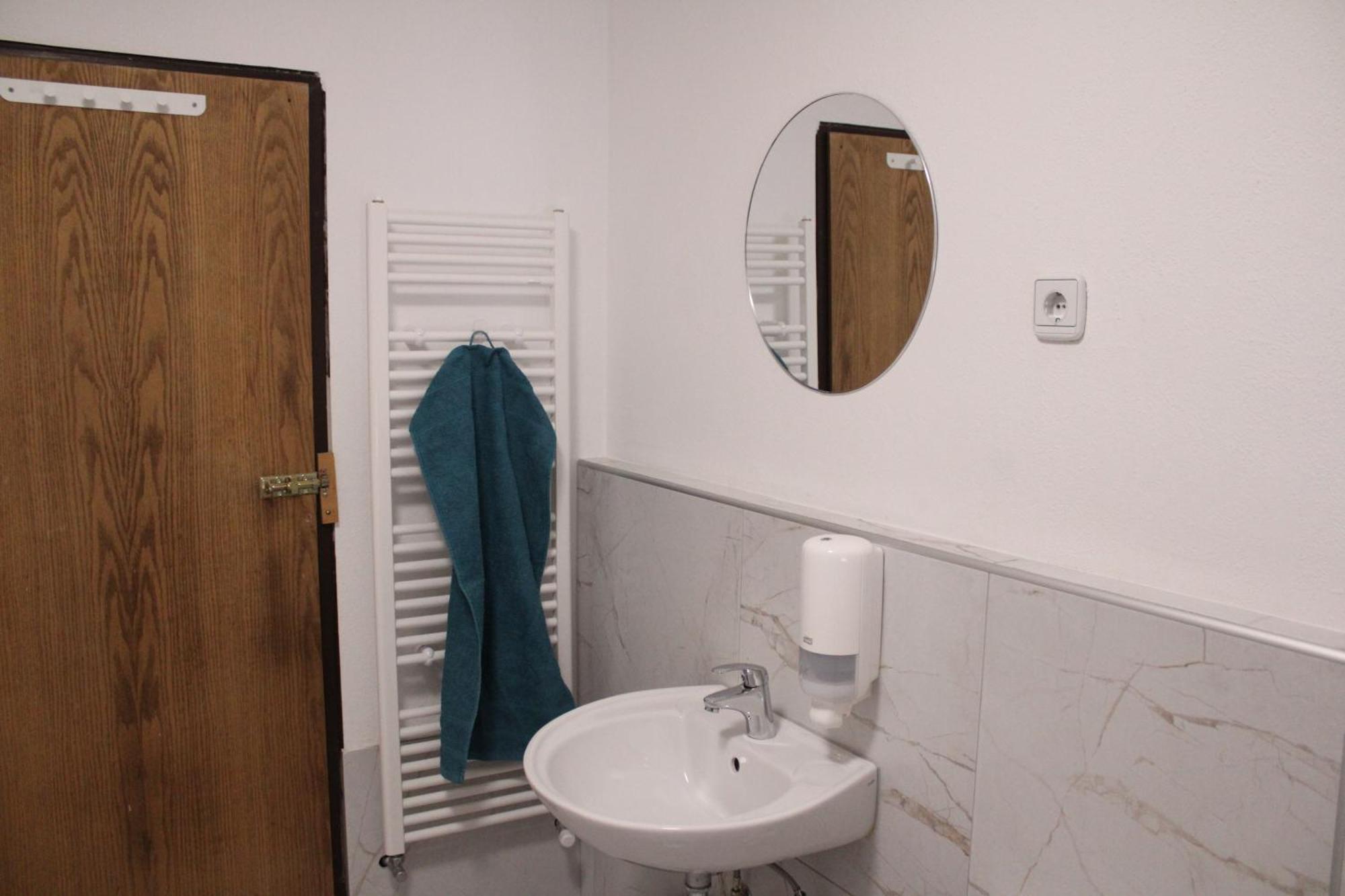 Apartments Farm House Uric جيسينيس المظهر الخارجي الصورة